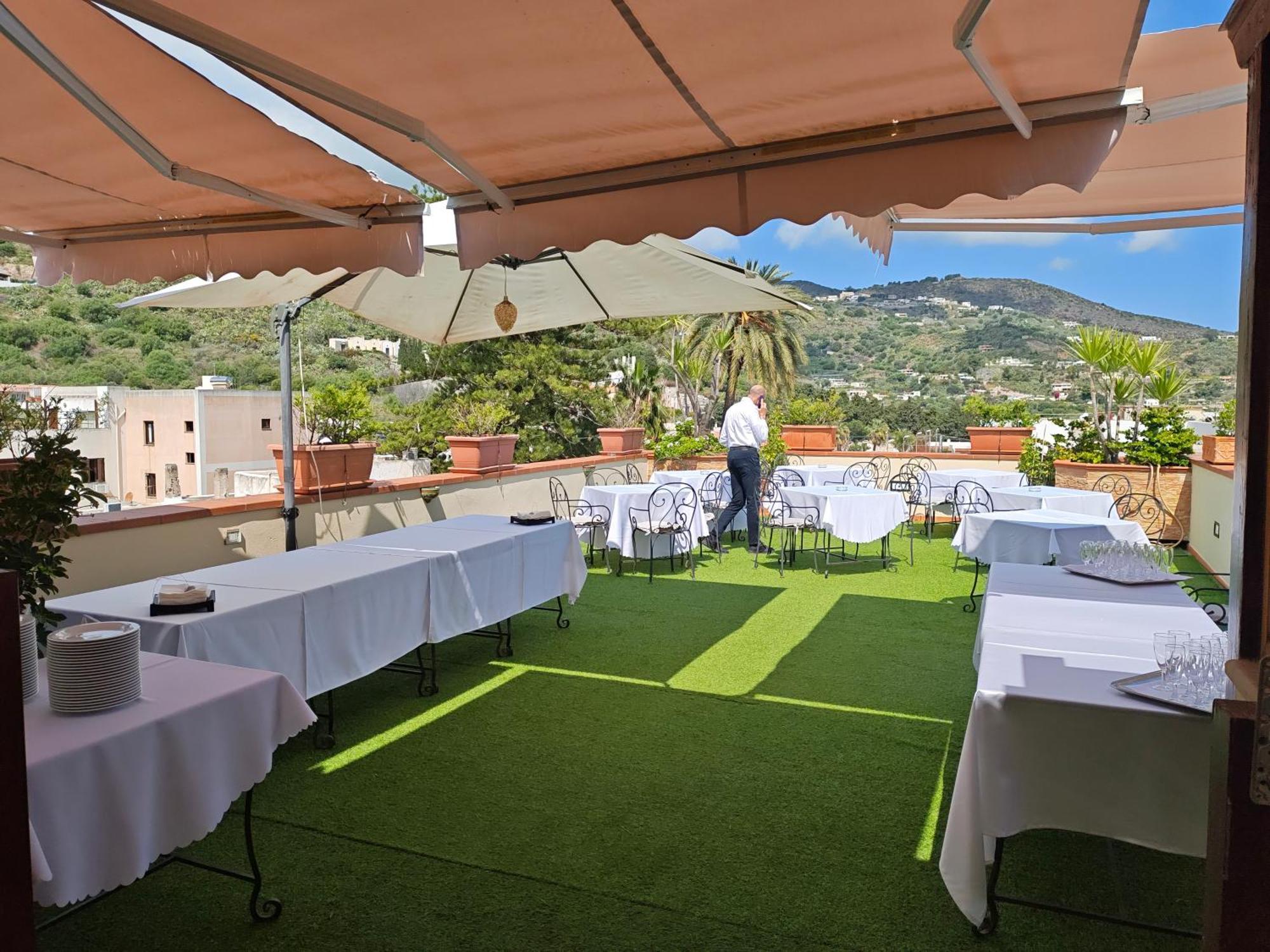 Hotel La Filadelfia Lipari  Exterior foto