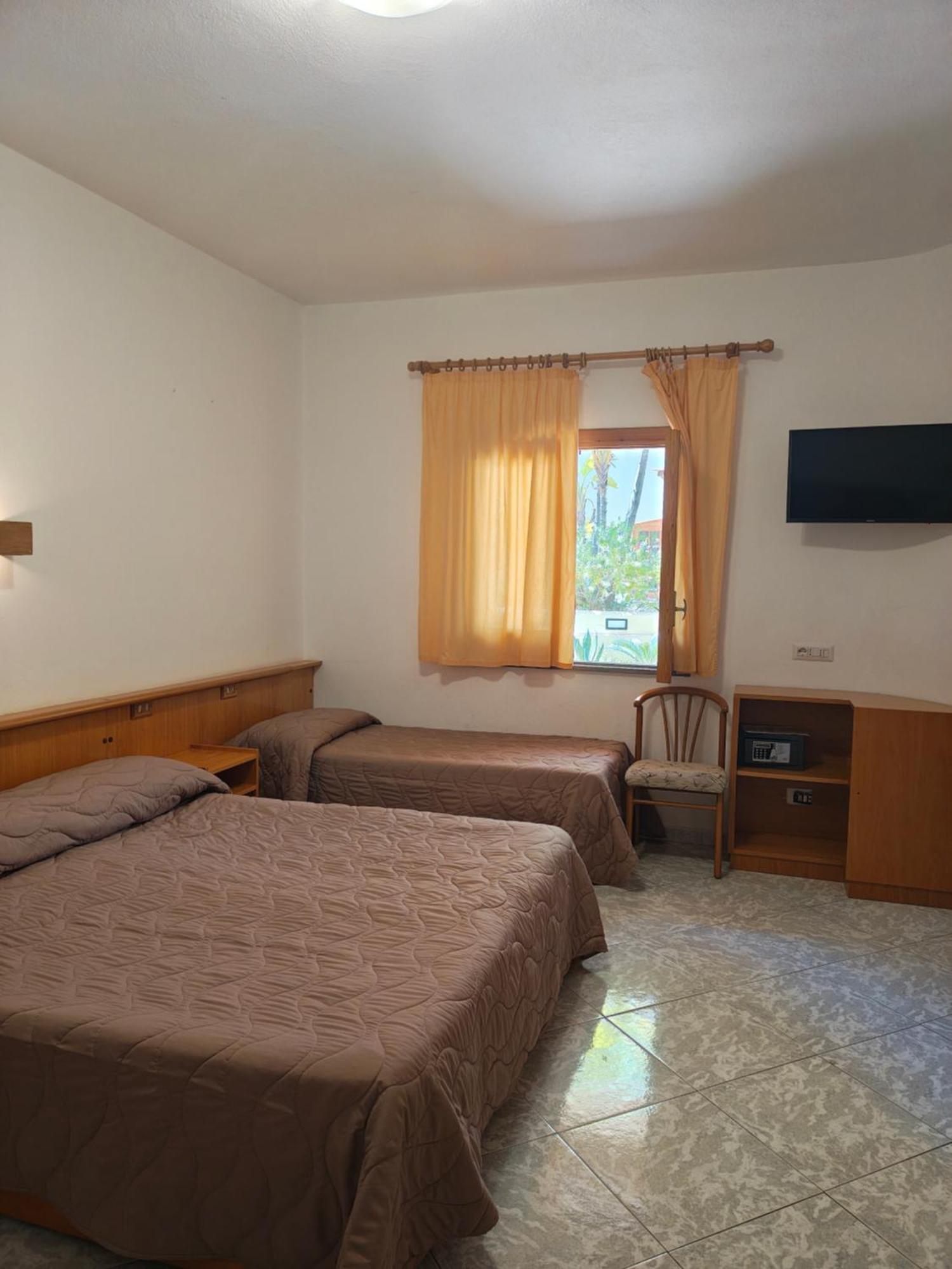 Hotel La Filadelfia Lipari  Exterior foto